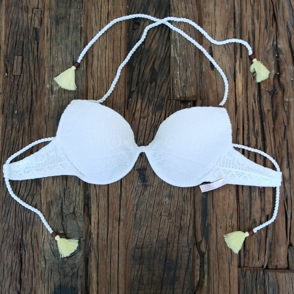 34DD Victoria's Secret White Crochet Bikini Top